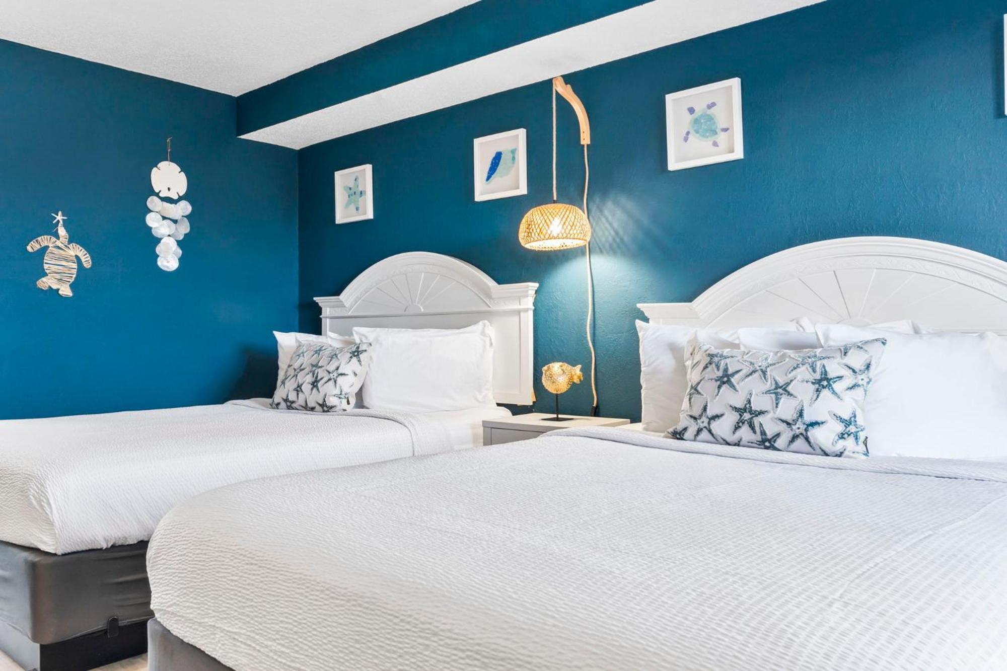 Recently Remodeled Double Queen Condo- Oceanfront Views! Boardwalk 135 マートルビーチ エクステリア 写真