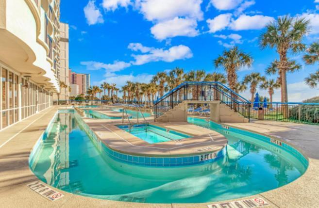 Recently Remodeled Double Queen Condo- Oceanfront Views! Boardwalk 135 マートルビーチ エクステリア 写真